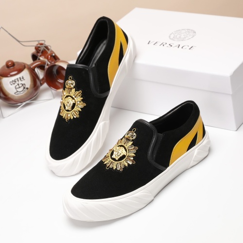 Replica Versace Casual Shoes For Men #1209685 $68.00 USD for Wholesale