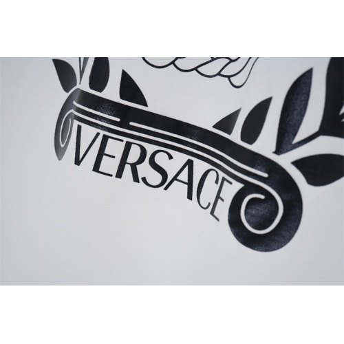 Replica Versace T-Shirts Short Sleeved For Unisex #1212348 $32.00 USD for Wholesale