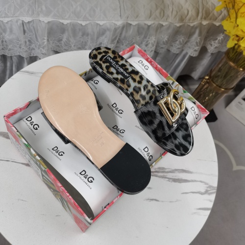 Replica Dolce & Gabbana D&G Slippers For Women #1213192 $125.00 USD for Wholesale