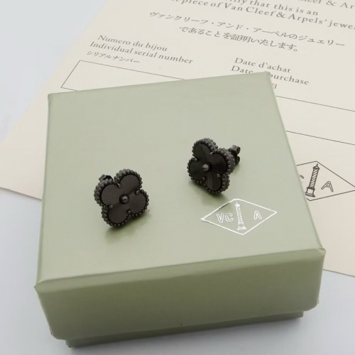 Replica Van Cleef & Arpels Earrings For Women #1213931 $25.00 USD for Wholesale