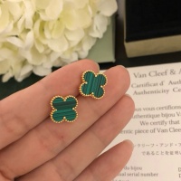 $27.00 USD Van Cleef & Arpels Earrings For Women #1205157