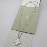 $32.00 USD Van Cleef & Arpels Necklaces For Women #1205873