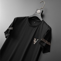 $64.00 USD Versace Tracksuits Short Sleeved For Men #1206367
