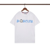 $32.00 USD Moncler T-Shirts Short Sleeved For Unisex #1206652