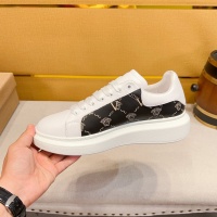 $76.00 USD Versace Casual Shoes For Men #1208265