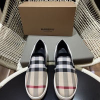 $98.00 USD Burberry Casual Shoes For Men #1208564