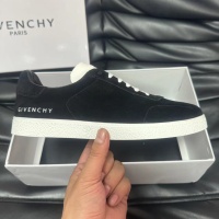 $72.00 USD Givenchy Casual Shoes For Men #1208606