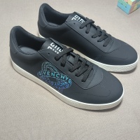 $76.00 USD Givenchy Casual Shoes For Men #1208633