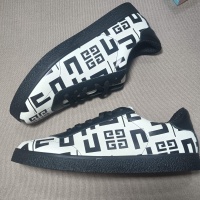 $76.00 USD Givenchy Casual Shoes For Men #1208643