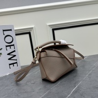 $122.00 USD LOEWE AAA Quality Messenger Bags For Women #1208867