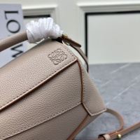 $122.00 USD LOEWE AAA Quality Messenger Bags For Women #1208867