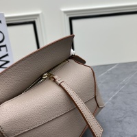 $122.00 USD LOEWE AAA Quality Messenger Bags For Women #1208867