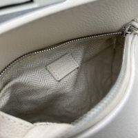 $122.00 USD LOEWE AAA Quality Messenger Bags For Women #1208873