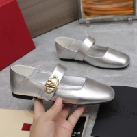 $108.00 USD Valentino Flat Shoes For Women #1210333