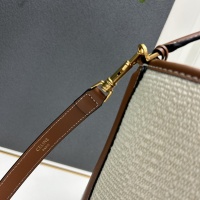 $98.00 USD Celine AAA Quality Messenger Bags For Women #1211968