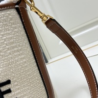 $96.00 USD Celine AAA Quality Messenger Bags For Women #1211972