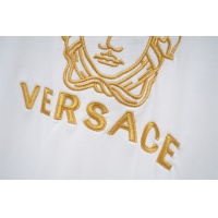 $32.00 USD Versace T-Shirts Short Sleeved For Unisex #1212346