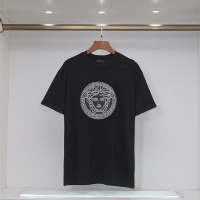 $34.00 USD Versace T-Shirts Short Sleeved For Unisex #1212351