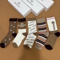 $29.00 USD Balenciaga Socks For Women #1212769