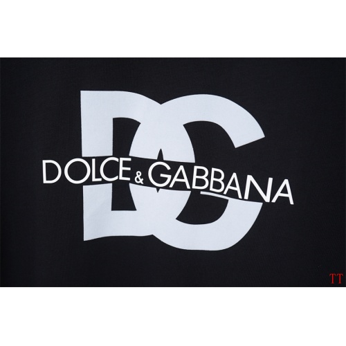 Replica Dolce & Gabbana T-Shirts Short Sleeved For Unisex #1218270 $32.00 USD for Wholesale