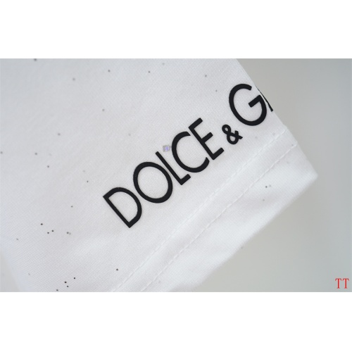 Replica Dolce & Gabbana D&G T-Shirts Short Sleeved For Unisex #1218275 $32.00 USD for Wholesale