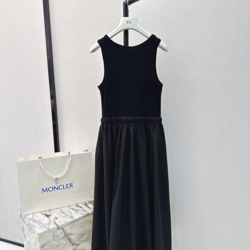 Replica Moncler Dresses Sleeveless For Women #1219113 $135.00 USD for Wholesale