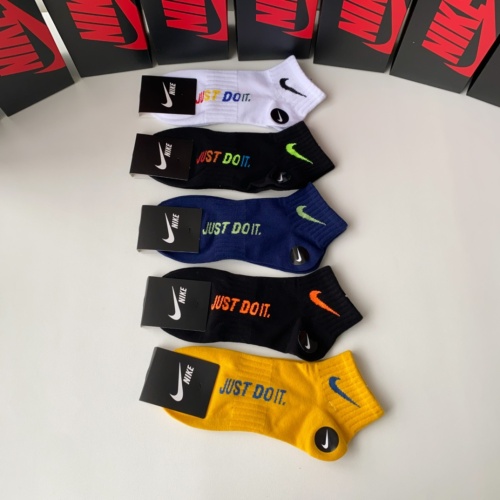 Replica Nike Socks #1221943 $25.00 USD for Wholesale