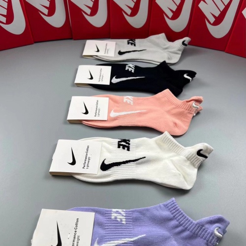 Replica Nike Socks #1222129 $25.00 USD for Wholesale