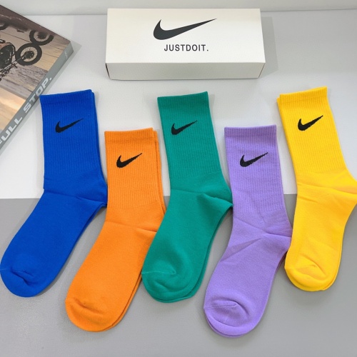 Replica Nike Socks #1222186 $29.00 USD for Wholesale