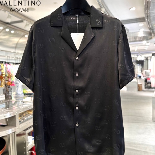 Replica Valentino Tracksuits Short Sleeved For Men #1222583 $72.00 USD for Wholesale