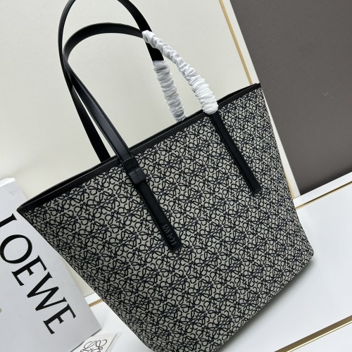 Replica LOEWE AAA Quality Shoulder Bags For Women #1223224 $175.00 USD for Wholesale