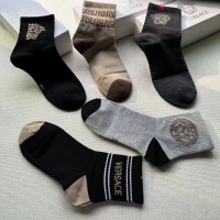 $25.00 USD Versace Socks For Men #1218757