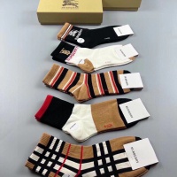 $25.00 USD Burberry Socks For Women #1218760