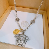 $64.00 USD Versace Necklaces #1219493