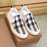 $85.00 USD Burberry Casual Shoes For Men #1221567