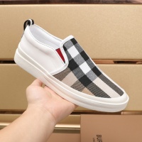 $85.00 USD Burberry Casual Shoes For Men #1221567