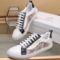 $85.00 USD Versace Casual Shoes For Men #1221622