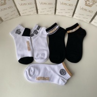 $25.00 USD Versace Socks #1222082