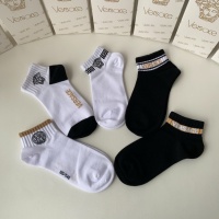 $25.00 USD Versace Socks #1222082