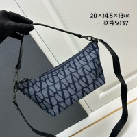 Valentino AAA Quality Messenger Bags For Women #1223689