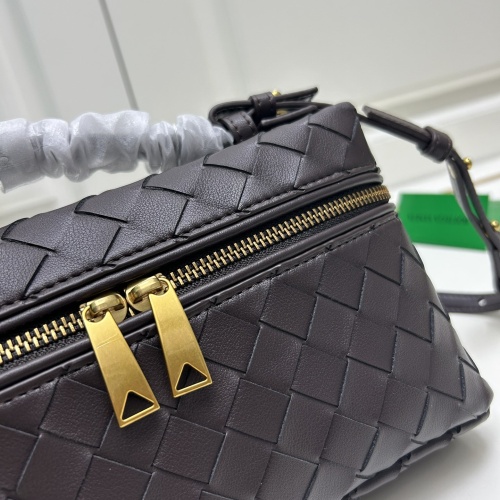 Replica Bottega Veneta BV AAA Quality Messenger Bags For Women #1224184 $96.00 USD for Wholesale