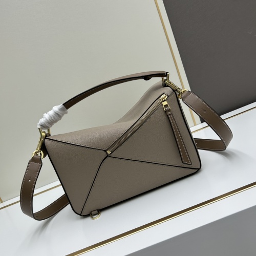 Replica LOEWE AAA Quality Messenger Bags For Women #1225874 $135.00 USD for Wholesale