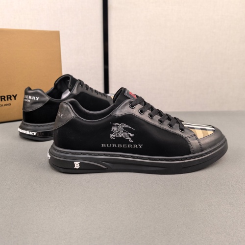 Replica Burberry Casual Shoes For Men #1225971 $76.00 USD for Wholesale