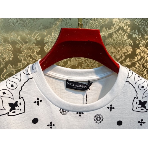 Replica Dolce & Gabbana D&G T-Shirts Short Sleeved For Unisex #1227522 $60.00 USD for Wholesale