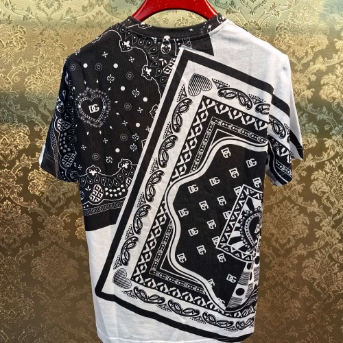 Replica Dolce & Gabbana D&G T-Shirts Short Sleeved For Unisex #1227526 $60.00 USD for Wholesale