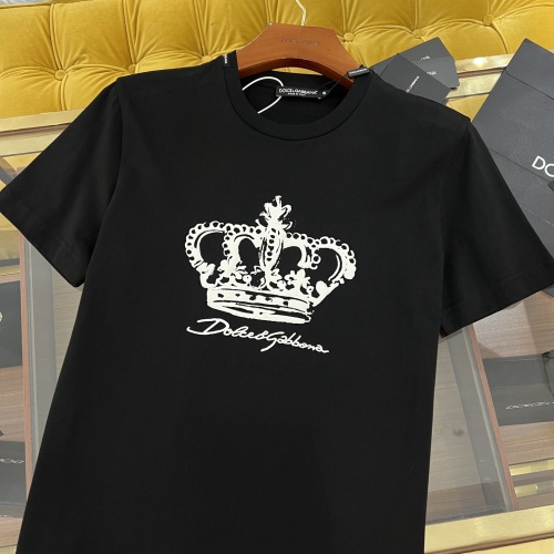 Replica Dolce & Gabbana D&G T-Shirts Short Sleeved For Unisex #1227532 $45.00 USD for Wholesale