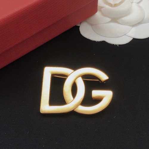 Replica Dolce & Gabbana Brooches For Women #1228542 $29.00 USD for Wholesale