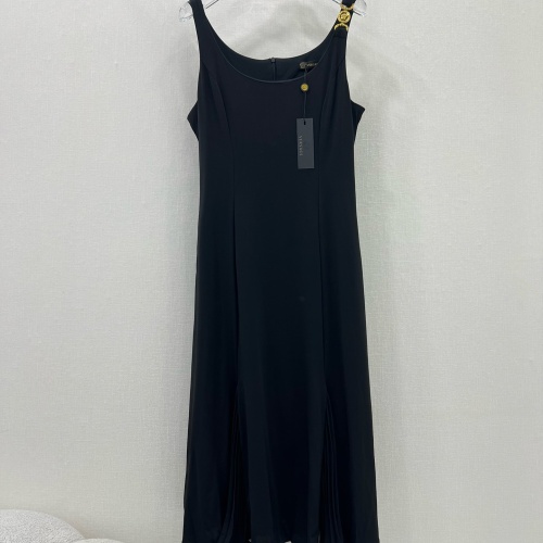 Replica Versace Dresses Sleeveless For Women #1228718, $102.00 USD, [ITEM#1228718], Replica Versace Dresses outlet from China