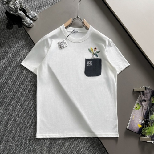 Replica LOEWE T-Shirts Short Sleeved For Unisex #1229179, $42.00 USD, [ITEM#1229179], Replica LOEWE T-Shirts outlet from China