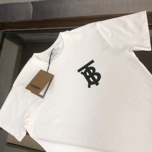 Replica Burberry T-Shirts Short Sleeved For Unisex #1229856 $42.00 USD for Wholesale